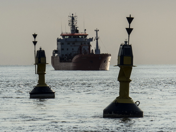 Tonnen im Gegenlicht-Nordsee228a